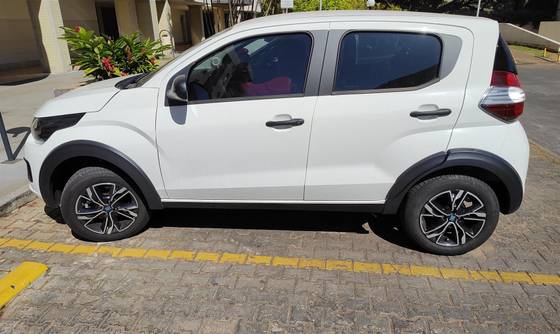 FIAT MOBI 1.0 EVO FLEX LIKE. MANUAL